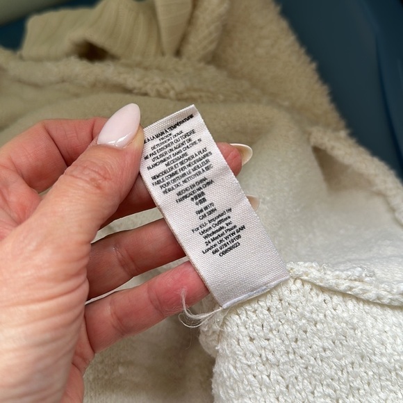 Free People Cuddle Up Pullover Sweater in Ivory Size XS - Picture 7 of 7